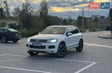 Позашляховик / Кросовер Volkswagen Touareg 2012 в Хмельницькому