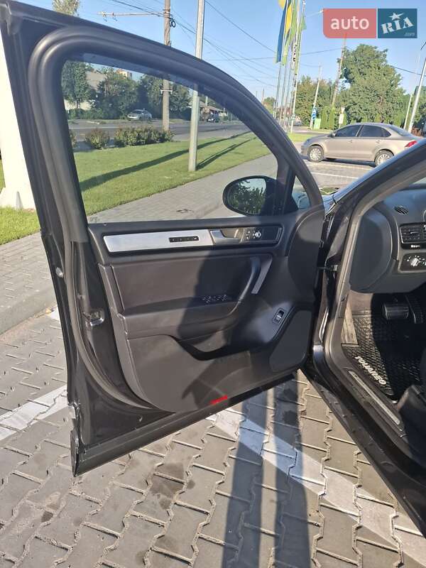 Внедорожник / Кроссовер Volkswagen Touareg 2014 в Виннице фото 22 Внедорожник / Кроссовер Volkswagen Touareg 2014 в Виннице