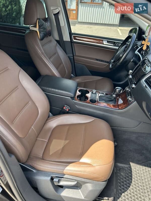 Внедорожник / Кроссовер Volkswagen Touareg 2011 в Кропивницком фото 5 Внедорожник / Кроссовер Volkswagen Touareg 2011 в Кропивницком