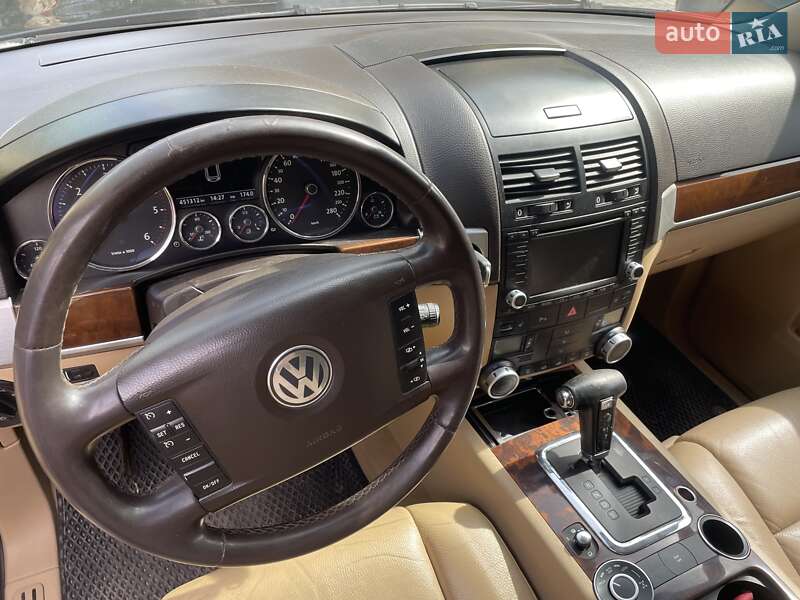 Позашляховик / Кросовер Volkswagen Touareg 2007 в Тернополі