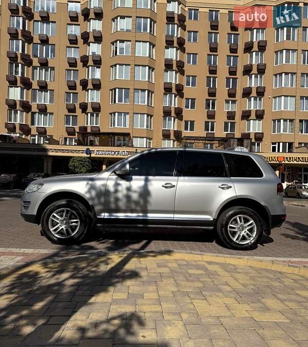 Позашляховик / Кросовер Volkswagen Touareg 2007 в Києві фото 8 Позашляховик / Кросовер Volkswagen Touareg 2007 в Києві