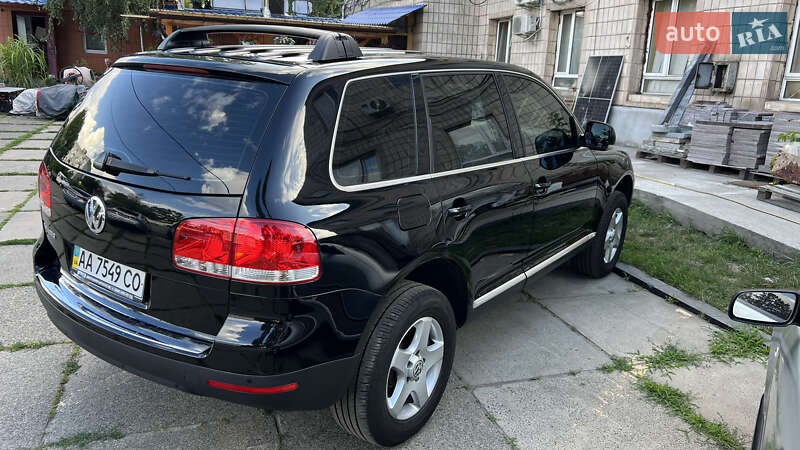 Позашляховик / Кросовер Volkswagen Touareg 2007 в Києві