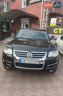 Внедорожник / Кроссовер Volkswagen Touareg 2006 в Чернигове