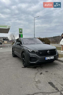 Внедорожник / Кроссовер Volkswagen Touareg 2020 в Виноградове