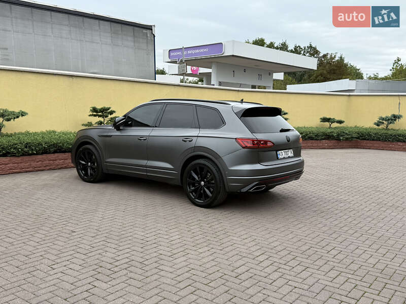 Внедорожник / Кроссовер Volkswagen Touareg 2020 в Виноградове