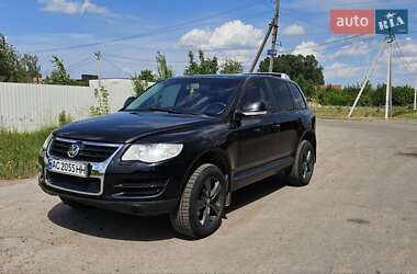 Позашляховик / Кросовер Volkswagen Touareg 2008 в Нововолинську
