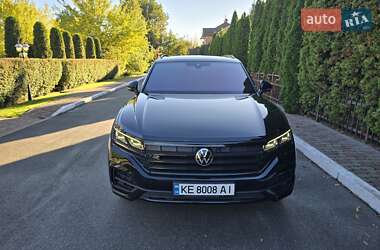 Позашляховик / Кросовер Volkswagen Touareg 2022 в Ірпені