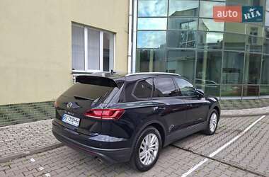 Позашляховик / Кросовер Volkswagen Touareg 2021 в Хмельницькому