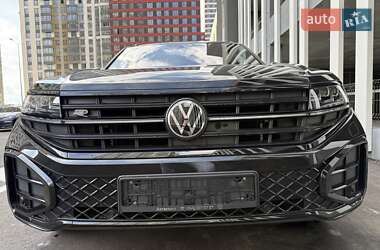 Позашляховик / Кросовер Volkswagen Touareg 2023 в Києві