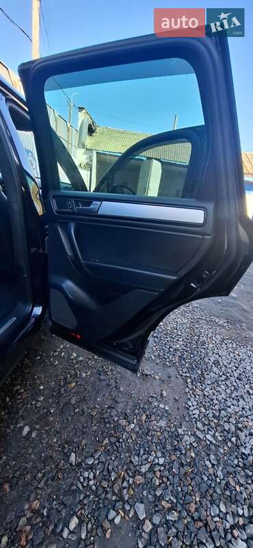 Внедорожник / Кроссовер Volkswagen Touareg 2014 в Виннице фото 51 Внедорожник / Кроссовер Volkswagen Touareg 2014 в Виннице