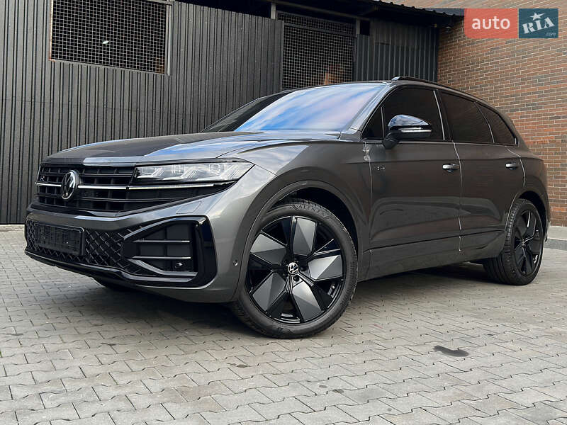 Позашляховик / Кросовер Volkswagen Touareg 2023 в Козятині