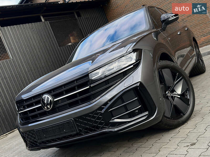 Позашляховик / Кросовер Volkswagen Touareg 2023 в Козятині