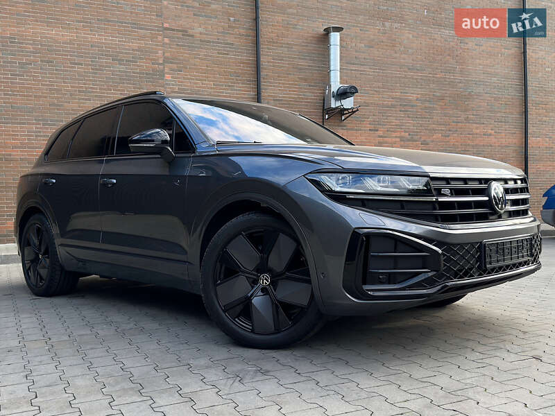 Позашляховик / Кросовер Volkswagen Touareg 2023 в Козятині