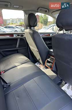 Внедорожник / Кроссовер Volkswagen Touareg 2006 в 