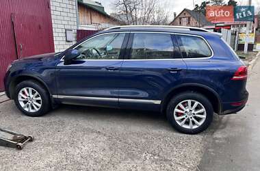Внедорожник / Кроссовер Volkswagen Touareg 2012 в 