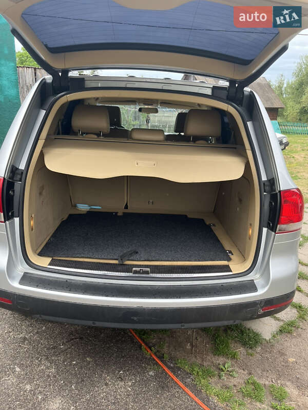 Внедорожник / Кроссовер Volkswagen Touareg 2004 в Коростене фото 3 Внедорожник / Кроссовер Volkswagen Touareg 2004 в Коростене