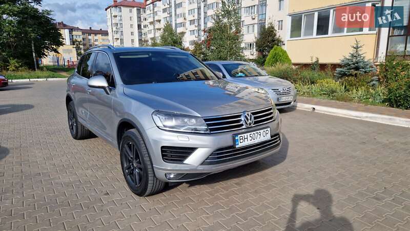 Внедорожник / Кроссовер Volkswagen Touareg 2015 в Одессе фото 10 Внедорожник / Кроссовер Volkswagen Touareg 2015 в Одессе