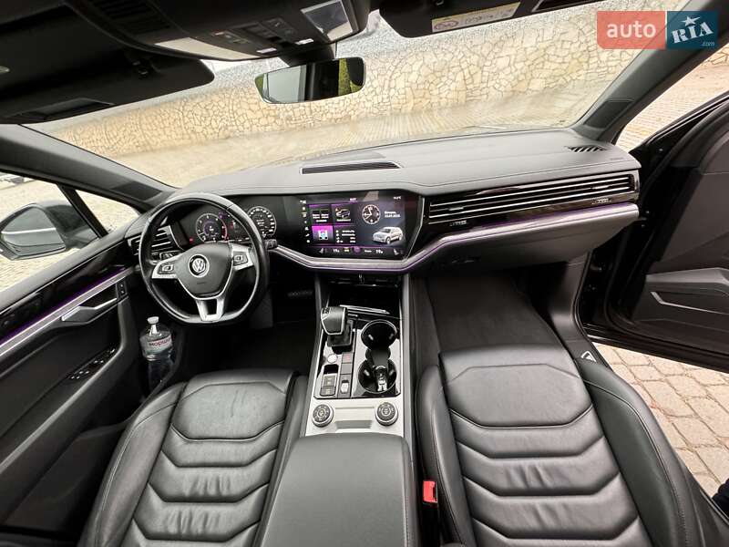 Внедорожник / Кроссовер Volkswagen Touareg 2019 в Львове фото 40 Внедорожник / Кроссовер Volkswagen Touareg 2019 в Львове