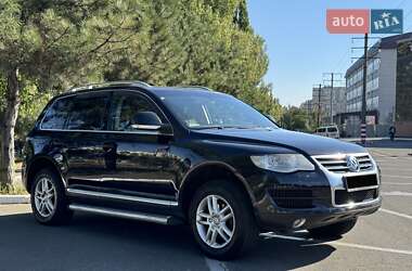 Позашляховик / Кросовер Volkswagen Touareg 2008 в Одесі