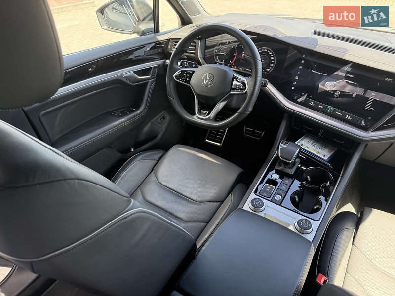 Внедорожник / Кроссовер Volkswagen Touareg 2023 в Черновцах