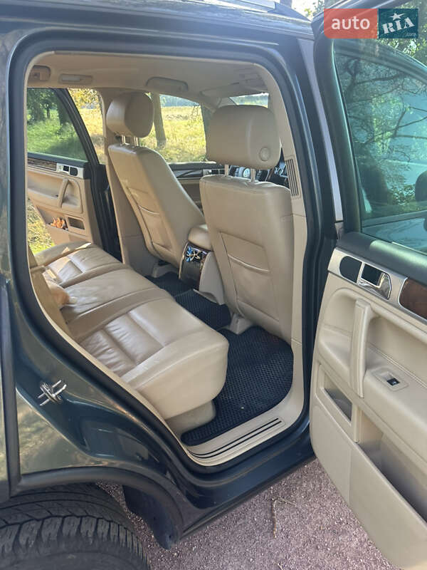 Внедорожник / Кроссовер Volkswagen Touareg 2008 в Овруче