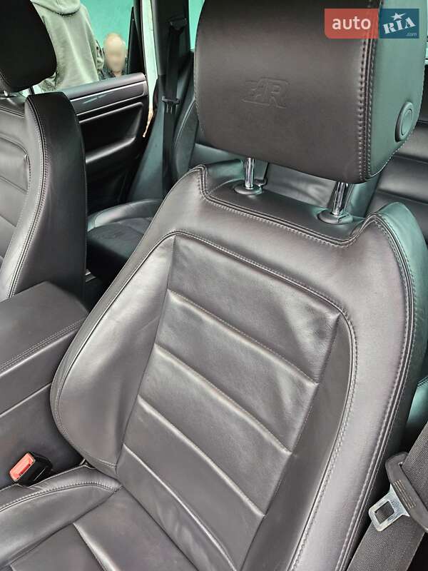 Внедорожник / Кроссовер Volkswagen Touareg 2008 в Броварах