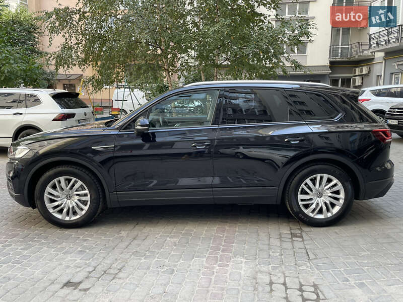 Внедорожник / Кроссовер Volkswagen Touareg 2020 в Ивано-Франковске фото 8 Внедорожник / Кроссовер Volkswagen Touareg 2020 в Ивано-Франковске