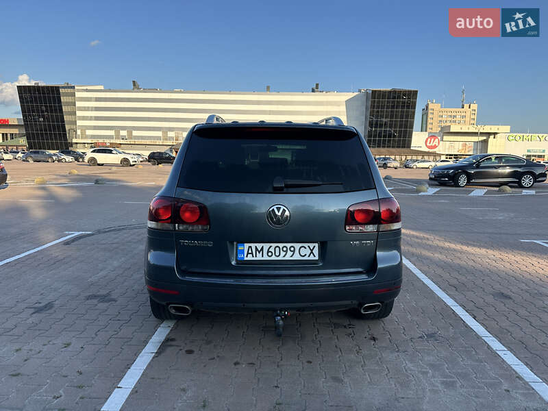 Внедорожник / Кроссовер Volkswagen Touareg 2009 в Житомире