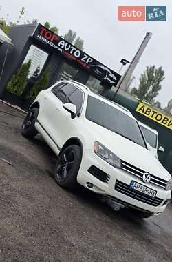 Внедорожник / Кроссовер Volkswagen Touareg 2011 в Запорожье