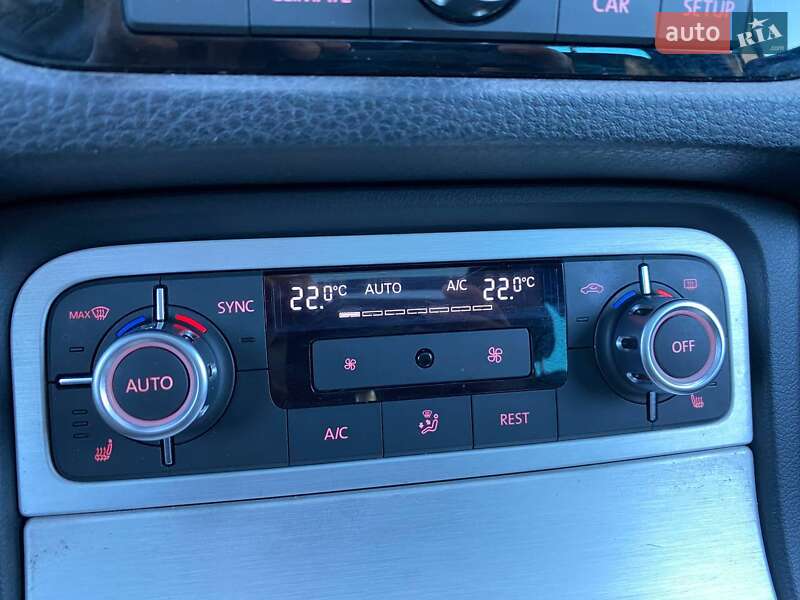 Внедорожник / Кроссовер Volkswagen Touareg 2014 в Хмельницком фото 25 Внедорожник / Кроссовер Volkswagen Touareg 2014 в Хмельницком