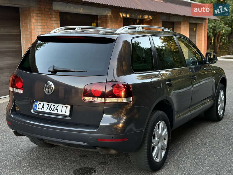 Внедорожник / Кроссовер Volkswagen Touareg 2008 в Смеле