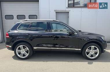 Позашляховик / Кросовер Volkswagen Touareg 2014 в  фото 33 Позашляховик / Кросовер Volkswagen Touareg 2014 в