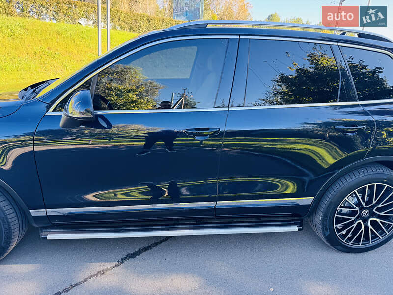 Внедорожник / Кроссовер Volkswagen Touareg 2015 в Киеве фото 5 Внедорожник / Кроссовер Volkswagen Touareg 2015 в Киеве