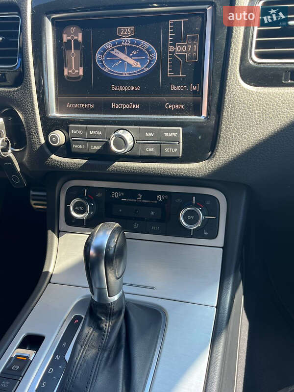 Внедорожник / Кроссовер Volkswagen Touareg 2010 в Кривом Роге фото 11 Внедорожник / Кроссовер Volkswagen Touareg 2010 в Кривом Роге