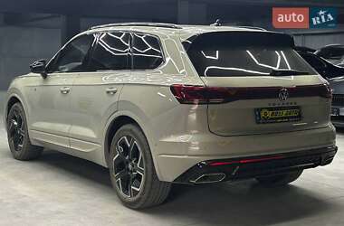 Позашляховик / Кросовер Volkswagen Touareg 2024 в  фото 4 Позашляховик / Кросовер Volkswagen Touareg 2024 в