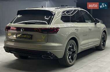 Позашляховик / Кросовер Volkswagen Touareg 2024 в  фото 6 Позашляховик / Кросовер Volkswagen Touareg 2024 в