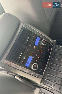 Внедорожник / Кроссовер Volkswagen Touareg 2006 в 