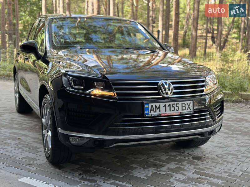 Внедорожник / Кроссовер Volkswagen Touareg 2015 в Киеве фото 2 Внедорожник / Кроссовер Volkswagen Touareg 2015 в Киеве