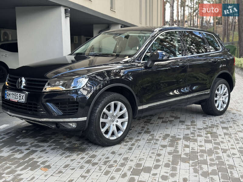 Внедорожник / Кроссовер Volkswagen Touareg 2015 в Киеве фото 23 Внедорожник / Кроссовер Volkswagen Touareg 2015 в Киеве
