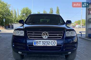 Внедорожник / Кроссовер Volkswagen Touareg 2005 в 