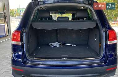 Внедорожник / Кроссовер Volkswagen Touareg 2005 в 