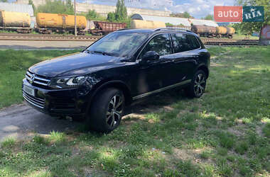 Внедорожник / Кроссовер Volkswagen Touareg 2012 в 
