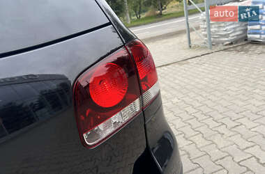 Позашляховик / Кросовер Volkswagen Touareg 2009 в 