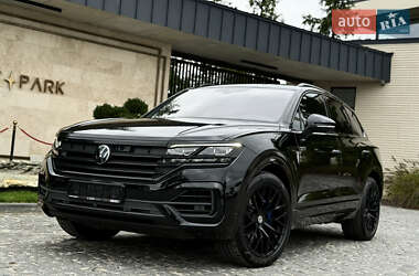 Внедорожник / Кроссовер Volkswagen Touareg 2022 в 
