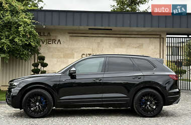 Внедорожник / Кроссовер Volkswagen Touareg 2022 в 
