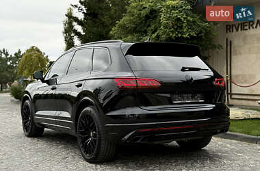 Внедорожник / Кроссовер Volkswagen Touareg 2022 в 