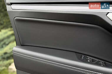 Внедорожник / Кроссовер Volkswagen Touareg 2022 в 