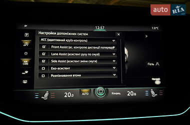Внедорожник / Кроссовер Volkswagen Touareg 2022 в 