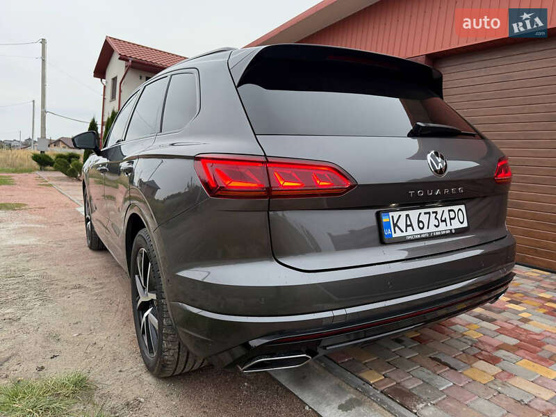 Внедорожник / Кроссовер Volkswagen Touareg 2023 в Киеве