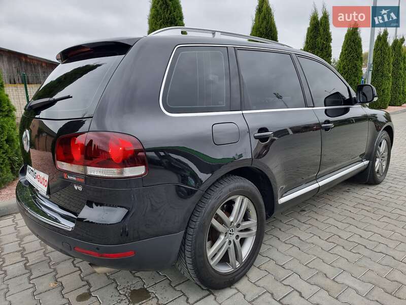 Внедорожник / Кроссовер Volkswagen Touareg 2009 в Виннице